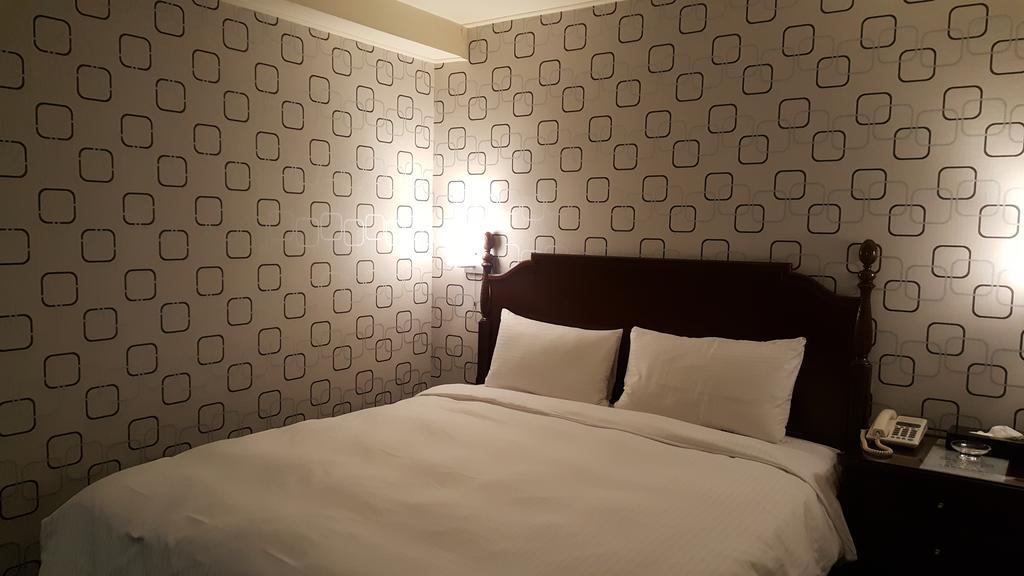 Hondow Hotel Тайпей Екстериор снимка