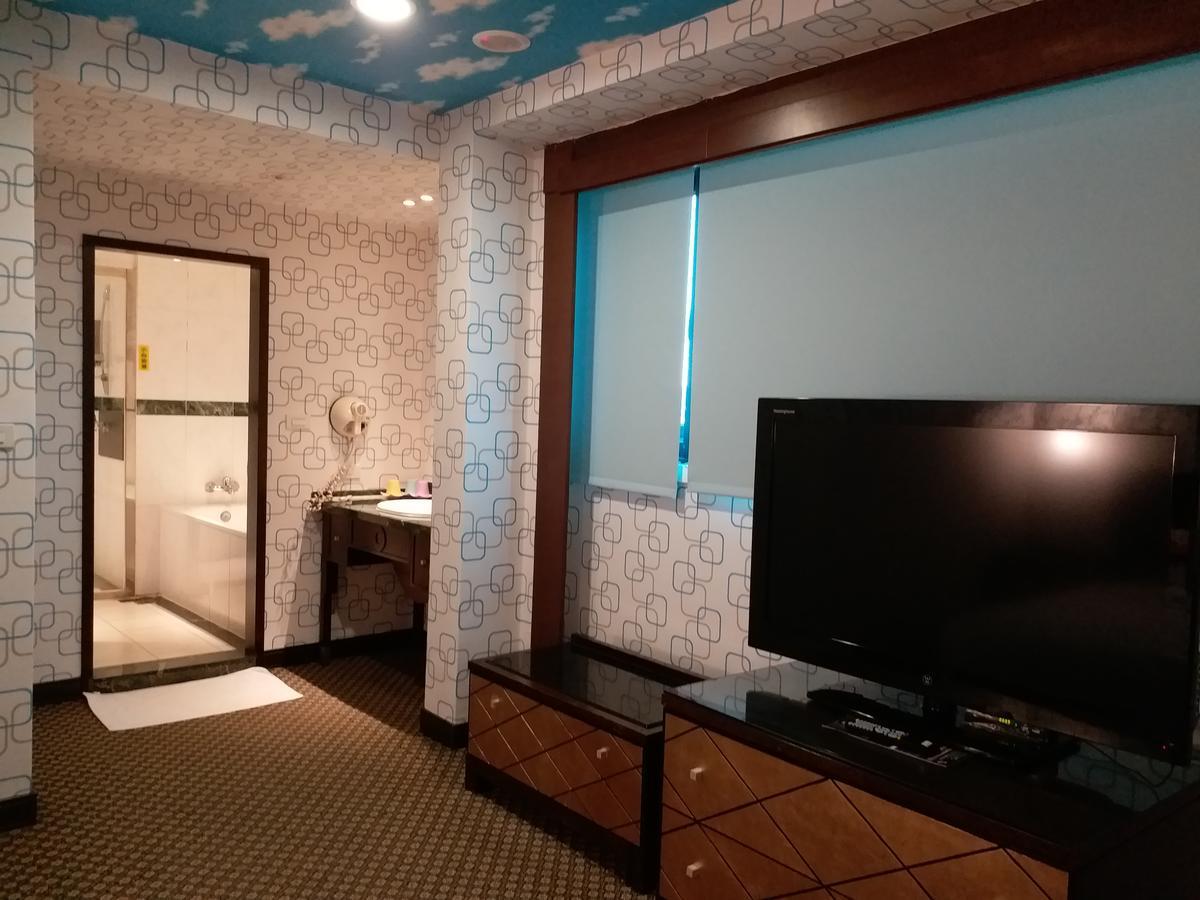 Hondow Hotel Тайпей Екстериор снимка