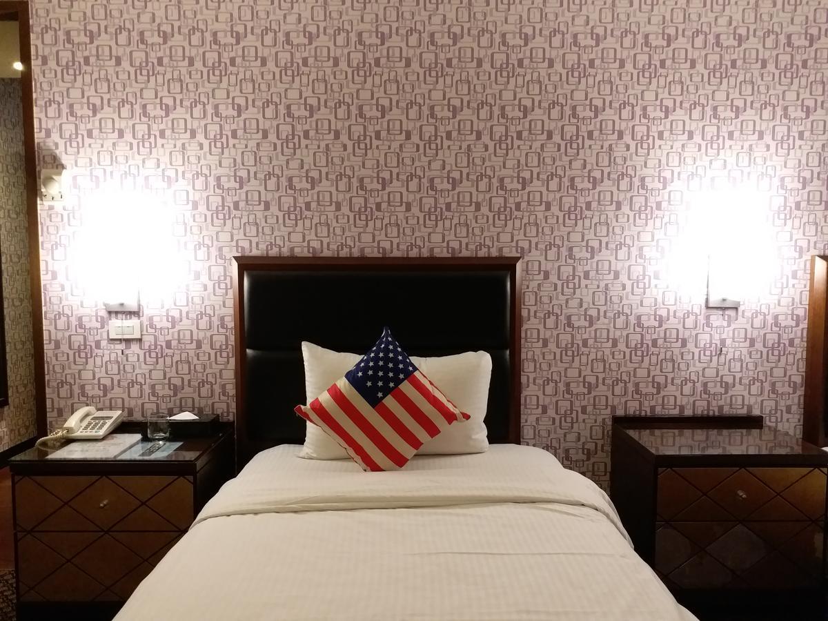 Hondow Hotel Тайпей Екстериор снимка