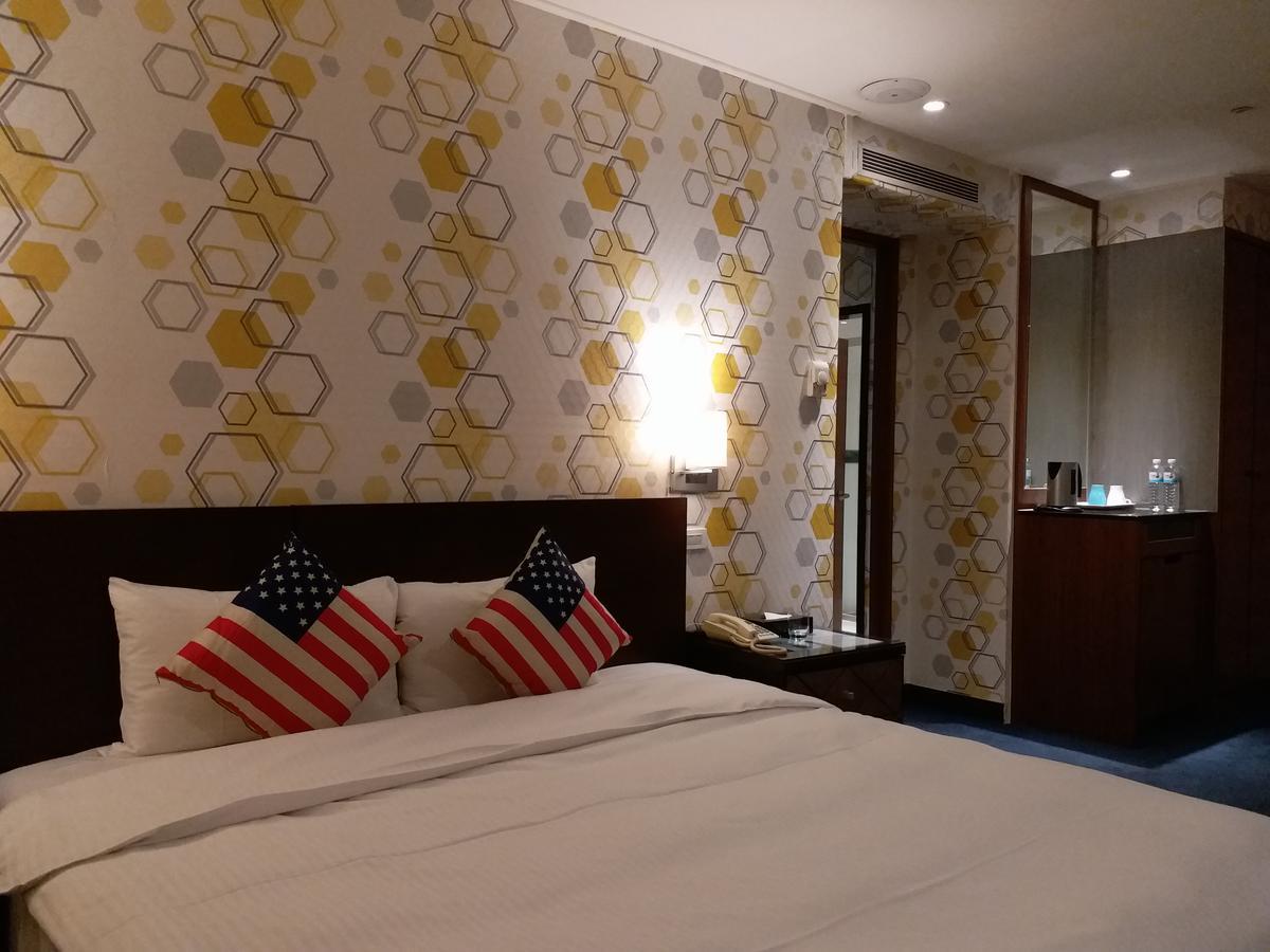 Hondow Hotel Тайпей Екстериор снимка